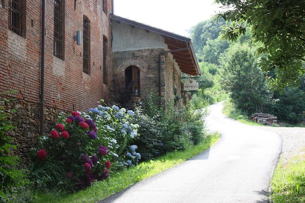 Villa Il Baco Da Seta Manta Exterior foto